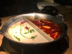 -湊湊火锅·茶憩(杭州湖滨银泰in77店)