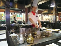 -利昂法式铁板主题餐厅(新奥购物中心店)