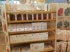-名创优品(天津市河东万达广场店)