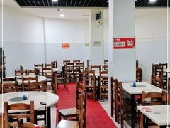 大堂-美兰春记食店·龙舌坡红烧牛肉