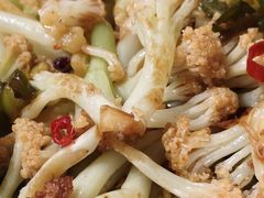 -梅利汴京烤鸭•开封豫菜地标店(东大街店)