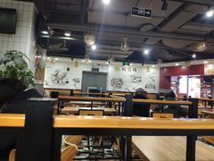 大堂-杨国福麻辣烫