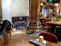 大堂-·缸桶屋·韩式牛肋条自助烤肉(西湖D11店)