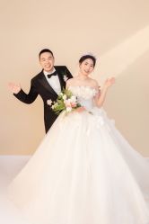 -雅云婚纱摄影工作室旗舰店