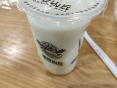 -早安山丘·豆浆油条(小木桥路店)