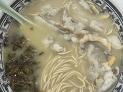 -明呈黄鱼面馆(斜土路店)