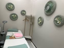 -芳朵美容养生SPA