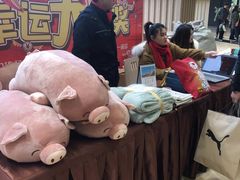 -王府井奥莱临潼小镇(临潼店)