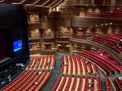 -交通银行前滩31演艺中心