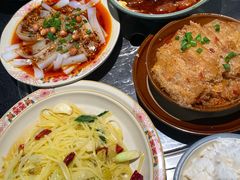 -耙吉吉川味小酒馆(本地人回头店)
