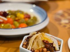 捞汁什锦莲菜-悦真雅院·四合院·清真私房菜(雍和宫店)