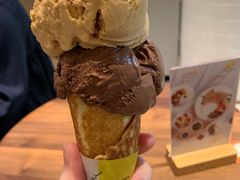 黑巧克力杏仁冰淇淋-Luneurs(幸福里店)