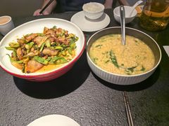 -万重锦·人文川菜馆(骡马市店)