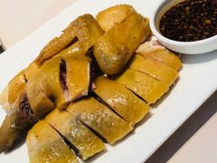 -匠心牛公馆·潮汕牛肉海鲜火锅(索菲特店)
