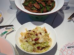 -阿瓦山寨·湘菜现炒·剁椒鱼头王(咸阳总店)