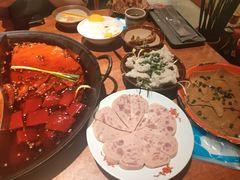 -周小明火锅(黑金冠社区店)