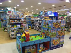 -玩具反斗城(正大广场店)