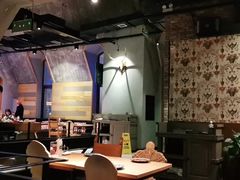 大堂-LENBACH兰巴赫西餐啤酒坊(大连东港店)
