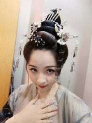 -盘子女人坊古装写真摄影(厦门总店)