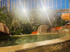 -中家鑫园温泉酒店鑫悦汤泉