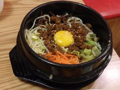 牛肉石锅拌饭-同堂韩国料理炭火烤肉(彩虹广场店)