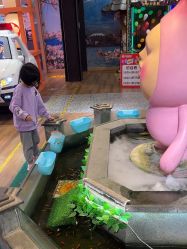 -卡通尼乐园(新达汇三林店)