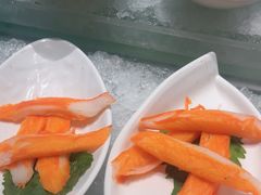 -雍容荟活帝王蟹活龙虾自助(苏宁旗舰店)