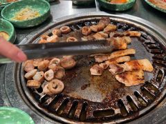 -欧巴炭烤肉오빠숯불구이(南京东路店)