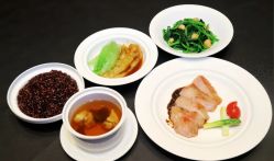 -英芬国际月子中心(岛屿度假月子·洲至奢选香岚店)