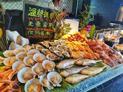 -美食汇海鲜自助餐厅·小龙虾烧烤(富力万达文华酒店)
