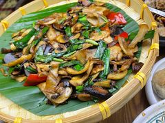 -云海肴·汽锅鸡·云南菜(天山百盛优客店)