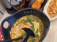 -桂在香知桂林米粉(红博中央公园店)