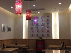 -秦香陕西食府(华贸天地店)
