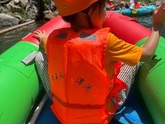 -安吉龙王山峡谷漂流