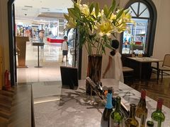 -静香HOUSE·全时段融合餐厅(七星欢乐颂店)