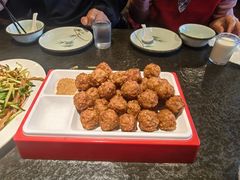 -靠山屯东北农家菜(八龙桥雅苑店)