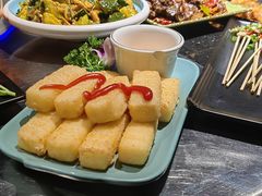 -依呀呀ktv烧烤小串(中山西路店)