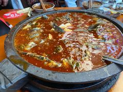 -谭记石锅鱼府(三道堰店)