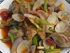 -四川小胡子海鲜(丁村万人海鲜广场店)