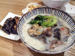 -鲜越鲜鱼粉(财富购物中心店)