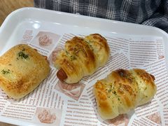 -赫斯提亚面包&咖啡店