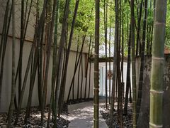 -穹六人间 people 6(岳阳路店)