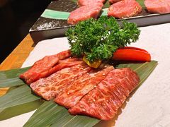 -炼火烤肉店