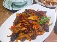 周家菌菇小炒肉-周家二小姐的菜(西津渡店)