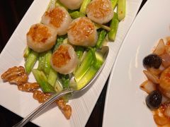 XO醬琥珀核桃炒带子-北京四季酒店·采逸轩