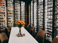 -wineapp葡萄酒餐吧(外滩金融中心店)