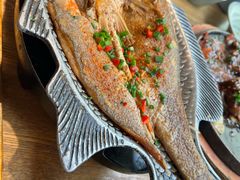 蜜桃烤鱼-蜜桃餐厅·伴山(湖滨商业街店)