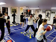 -咏春拳学总会·一拳咏春(双井店)