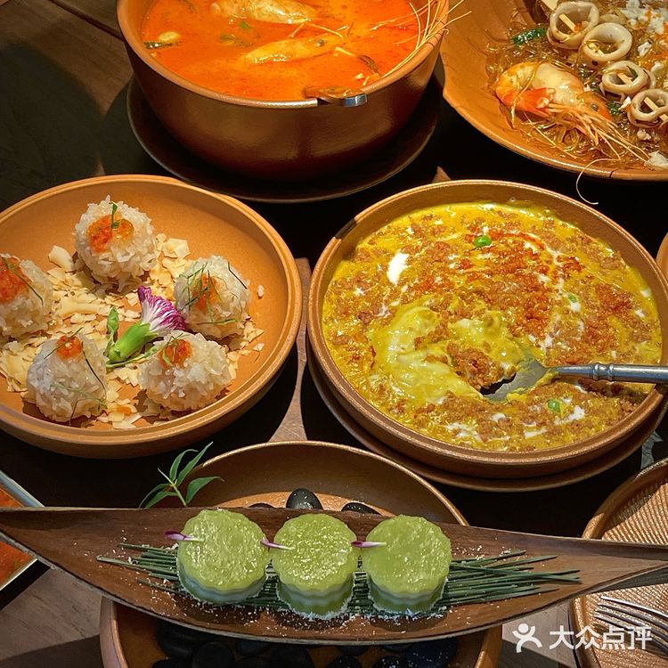 杭州新开的!!泰里泰气的一餐!!!