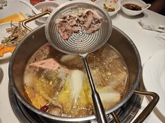 -犇鼎牛潮汕牛肉火锅(新辰里学清路店)